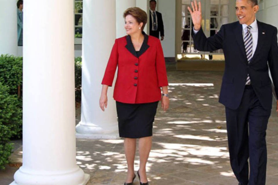 Dilma abre "nova era" de cooperação entre Brasil e MIT
