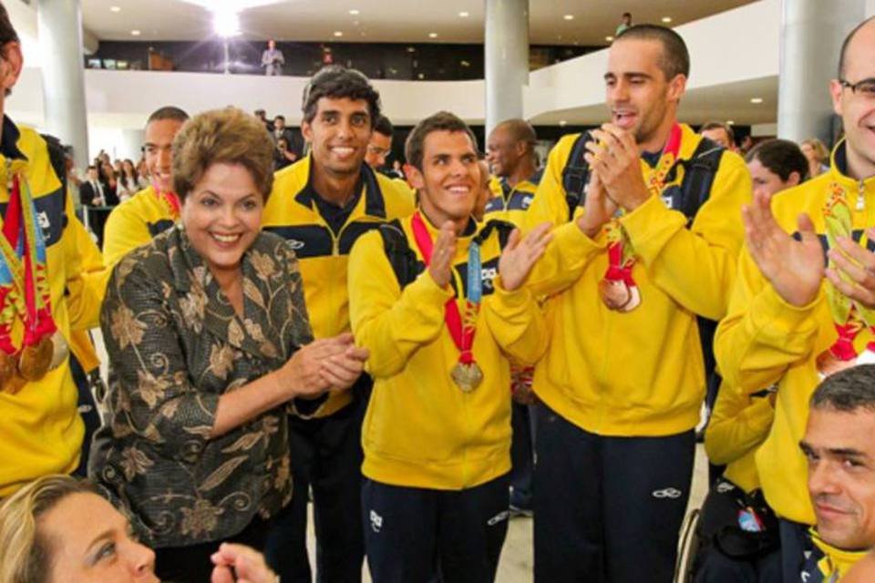 Dilma recebe atletas e exalta desempenho do Brasil no Parapan de Guadalajara