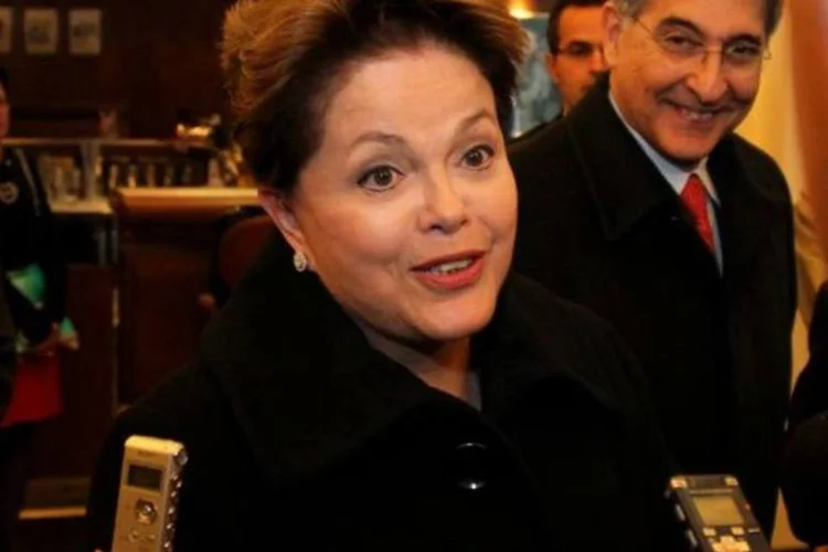 No primeiro ano do governo Dilma, PIB avançou 2,7%; presidente citou a crise como causa do baixo crescimento (Roberto Stuckert Filho/Presidência da República)