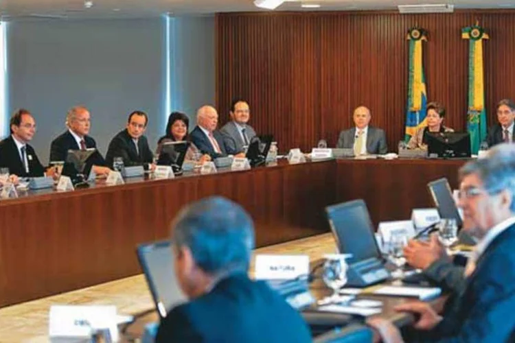 Em busca da “agenda positiva”: faltou alguém avisar que empresários só investem se isso resultar em mais dinheiro (Wilson Dias/ABr)