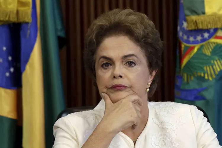 
	Dilma Rousseff: rela&ccedil;&atilde;o com o partido do vice, Michel Temer, mostrava sinais de desgaste, e presidente se arrepende de demorar para reagir.
 (Reuters)