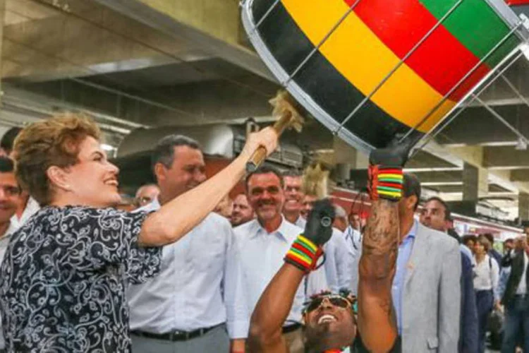 
	Dilma em Salvador: &quot;Colocamos os interesses da cidade em primeiro plano, deixando de lado as disputas eleitorais&quot;, disse o prefeito de Salvador
 (Roberto Stuckert Filho / PR / Agência Brasil)