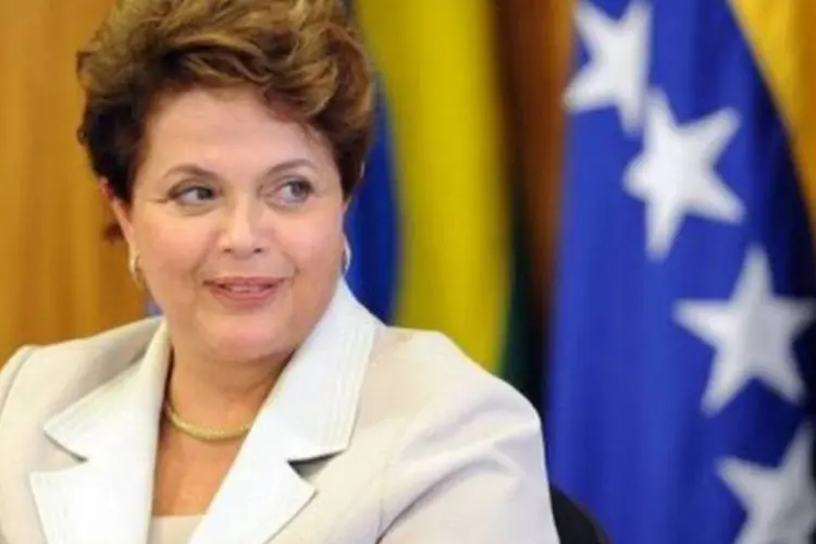 O mais provável é que a presidente chegue a Brasília no início da tarde, mas deve passar o resto do dia na residência oficial (Evaristo Sa/AFP)