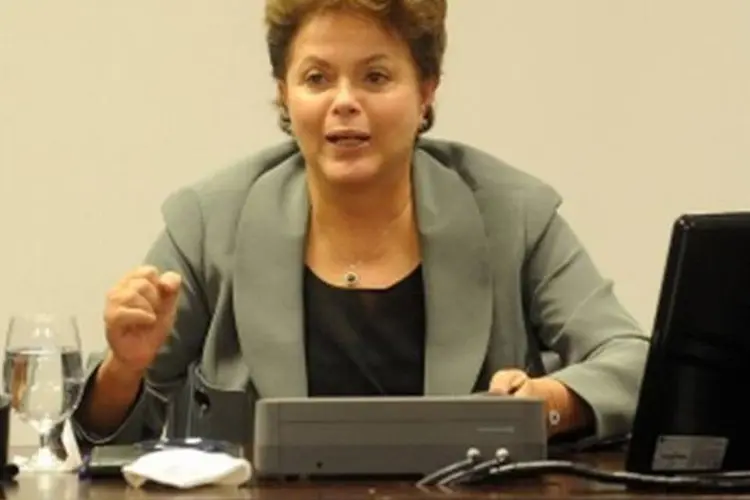 Dilma cobrou responsabilidade para o Brasil conseguir enfrentar o impacto da crise econômica mundial, definida por ela como "gravíssima" (Wilson Dias/ABr)
