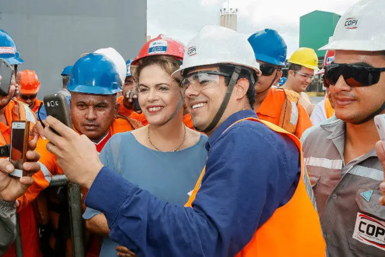 
	Dilma Rousseff durante cerim&ocirc;nia de inaugura&ccedil;&atilde;o do Terminal de Gr&atilde;os do Maranh&atilde;o
 (Roberto Stuckert Filho/ PR/Fotos Públicas)