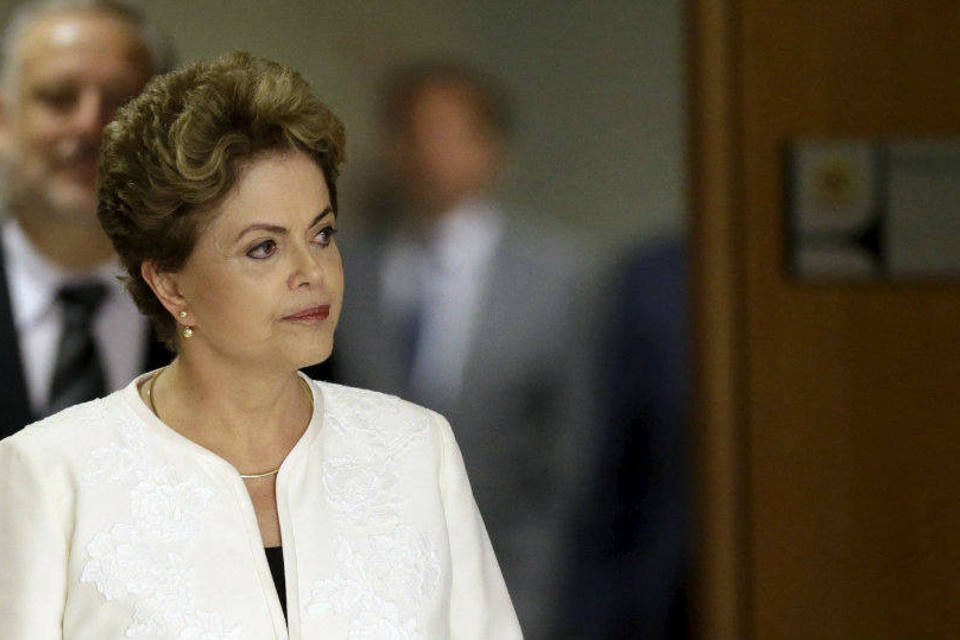 PSDB diz a Dilma que não é único responsável por impeachment