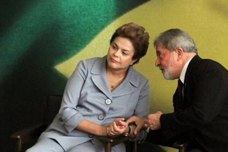 
	Dilma e Lula: PT e PMDB encabe&ccedil;am chapas estaduais e se enfrentam em nove Estados
 (Antônio Cruz/ABr)