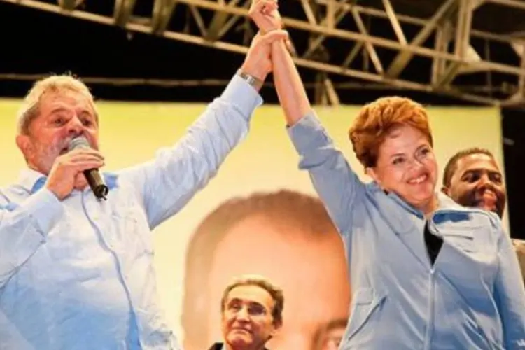 O presidente Lula e a candidata do PT, Dilma Rousseff (.)