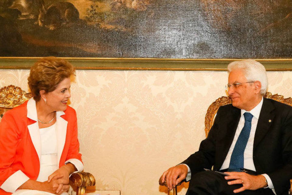 Dilma incentiva empresários italianos a investir no Brasil