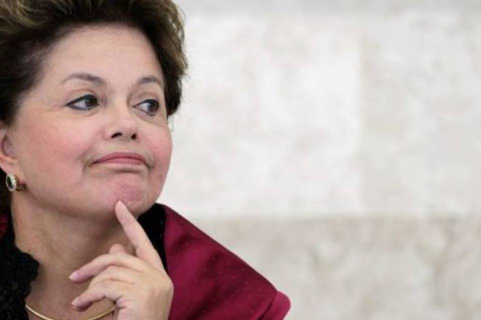 Investimento recua no governo Dilma