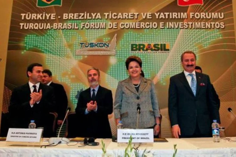 Presidente Dilma Rousseff participa da Cerimônia de Encerramento do Encontro Empresarial Brasil-Turquia (Roberto Stuckert Filho/PR)