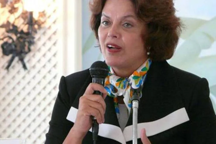 Dilma Rousseff: "um país continental como o Brasil é compatível com trens-bala" (Wikimedia Commons)