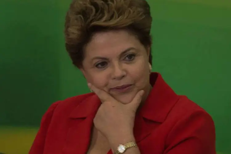 
	Dilma: ela voltou a dizer que PPPs podem ajudar a acelerar obras necess&aacute;rias no pa&iacute;s
 (Marcelo Camargo/Agência Brasil)