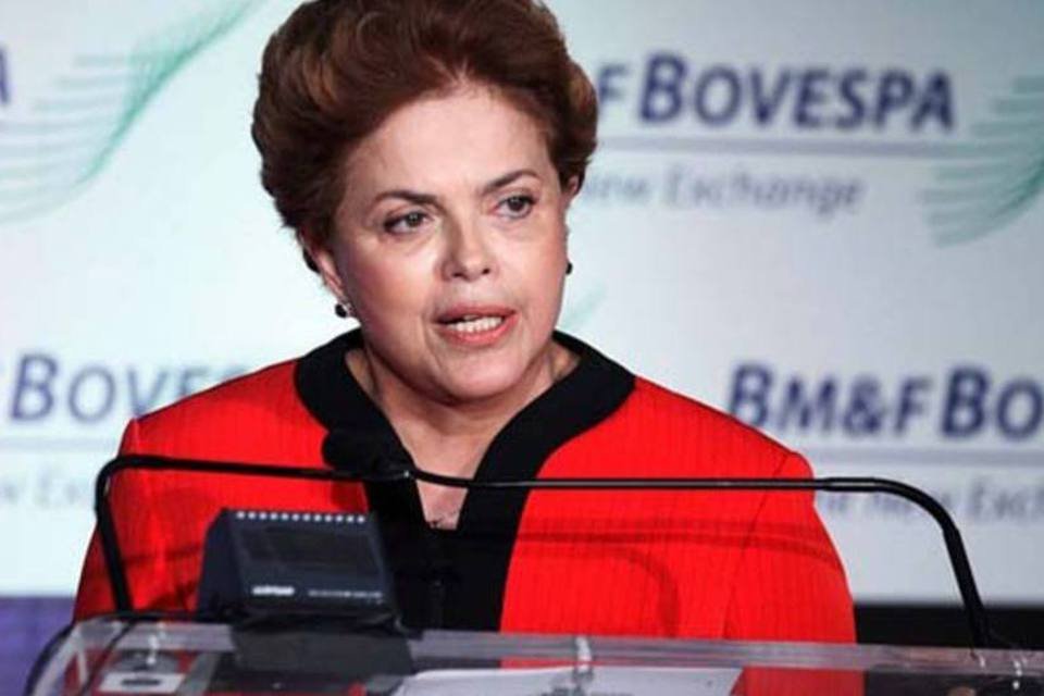 Dilma suspende partilha de cargos por crise com PMDB