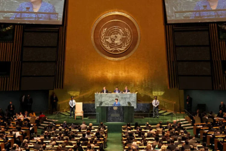 Dilma, em discurso na ONU: “a cada ano que passa, mais urgente se faz uma solução para a falta de representatividade do conselho o que corrói sua eficácia” (Roberto Stuckert Filho/PR)