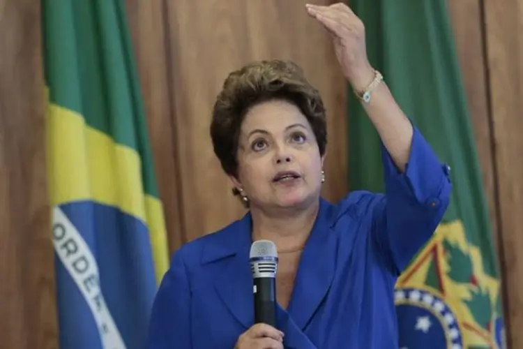 
	A presidente Dilma Rousseff: cita&ccedil;&atilde;o &agrave; Dilma n&atilde;o ser&aacute; investigada porque &quot;n&atilde;o h&aacute; viabilidade jur&iacute;dica&quot;, disse o procurador-geral da Rep&uacute;blica
 (Ueslei Marcelino/Reuters)