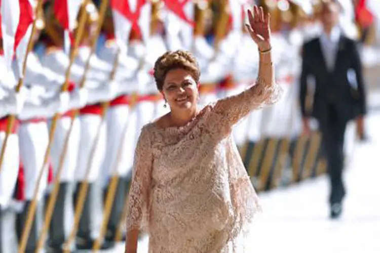 Dilma Rousseff: "Mais que ninguém, sei que o Brasil precisa voltar a crescer" (AFP)