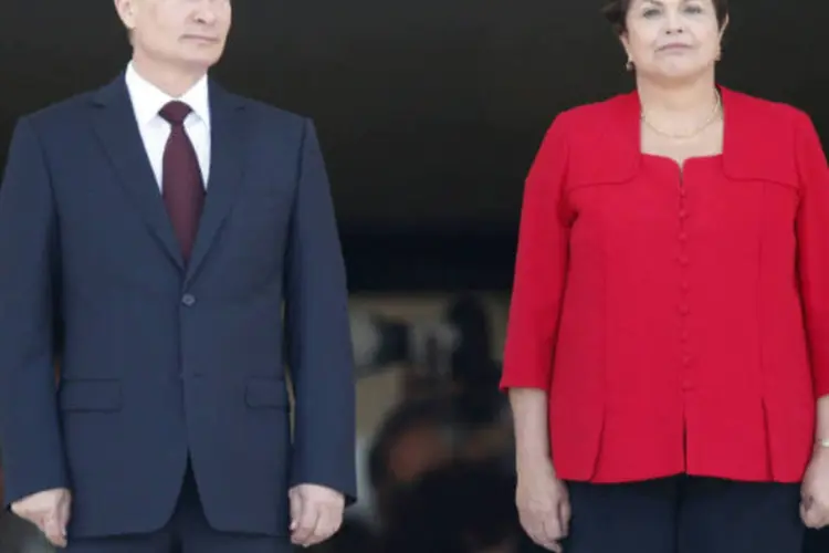 
	Dilma e Putin: l&iacute;der brasileira enalteceu posi&ccedil;&otilde;es adotadas pela R&uacute;ssia no conflito no Oriente M&eacute;dio
 (Ueslei Marcelino/Reuters)