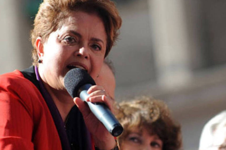 Dilma diz que é a favor da união civil entre pessoas do mesmo sexo