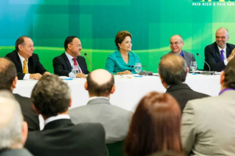 
	Dilma: reitores de universidades pediram apoio ao governo para consolidar campi
 (Roberto Stuckert Filho/Presidência da República)