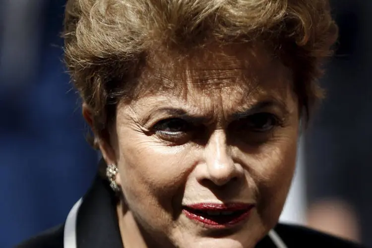 
	Presidente Dilma Rousseff: preocupa&ccedil;&atilde;o da presidente &eacute; com o agravamento da crise em agosto
 (REUTERS/François Lenoir)