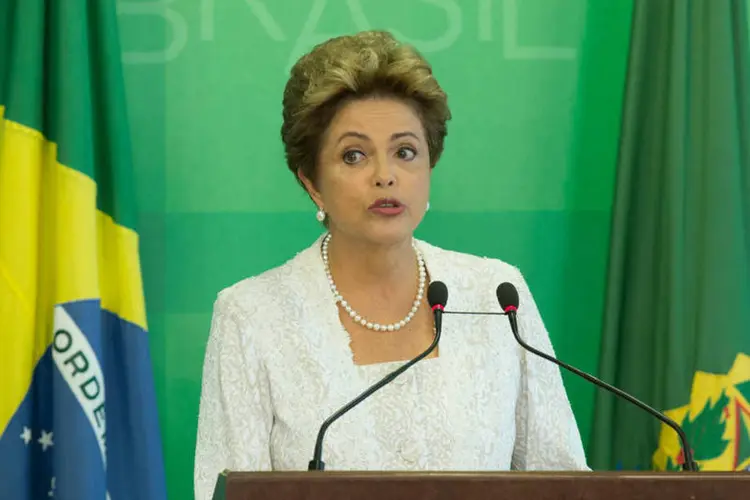 
	Dilma Rousseff: em reuni&atilde;o com senadores, presidente pediu apoios dos l&iacute;deres para aprovar a volta da CPMF
 (Lula Marques/Agência PT)
