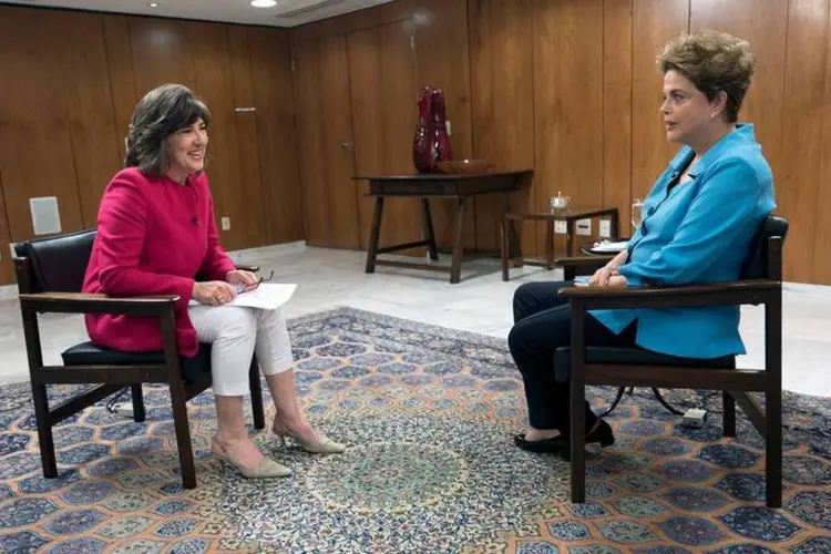Dilma Rousseff é entrevistada pela jornalista Christiane Amanpour da CNN (Reprodução/FacebookChristianeAmanpour)