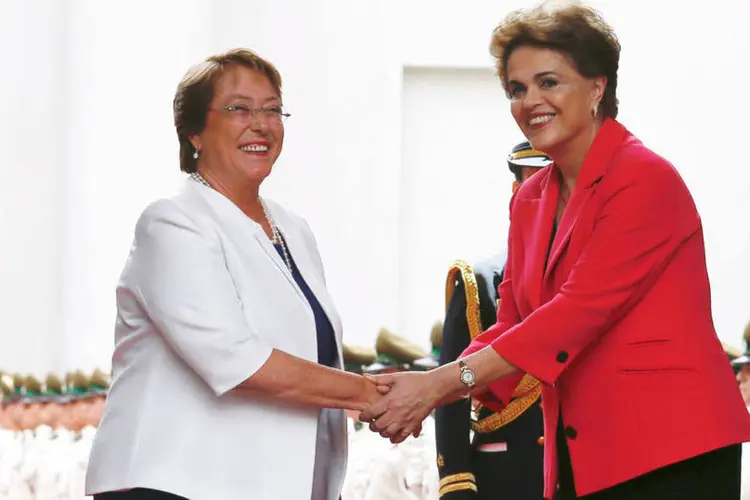 
	Dilma Rousseff e Michelle Bachelet: &quot;Eu acredito que ela &eacute; uma mulher s&eacute;ria, honesta e respons&aacute;vel, e est&aacute; fazendo seu melhor para o Brasil&quot;
 (Rodrigo Garrido/ Reuters)