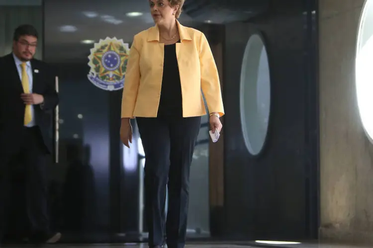 
	Dilma Rousseff: presidente afastada afirmou ainda que n&atilde;o vai aceitar pagar por erros cometidos por dirigentes do partido
 (Adriano Machado/Reuters)