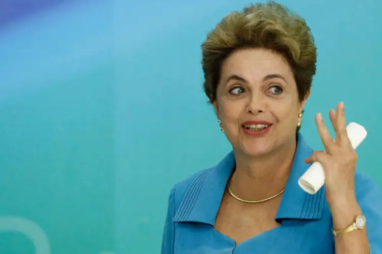 
	Dilma Rousseff: a presidente argumentou que petr&oacute;leo e min&eacute;rio de ferro s&atilde;o importantes fontes de tributos para a arrecada&ccedil;&atilde;o de receitas do governo
 (Igo Estrela/ Reuters)
