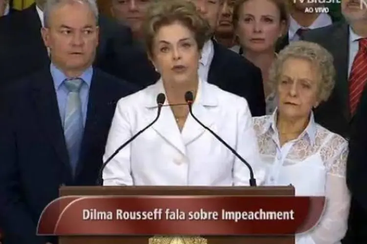 
	Dilma Rousseff: plano sugerido por Anastasia prev&ecirc; a vota&ccedil;&atilde;o da nova etapa da tramita&ccedil;&atilde;o do impeachment --a pron&uacute;ncia-- no plen&aacute;rio do Senado nos dias 1&ordm; e 2 de agosto
 (Reprodução / TV Brasil)