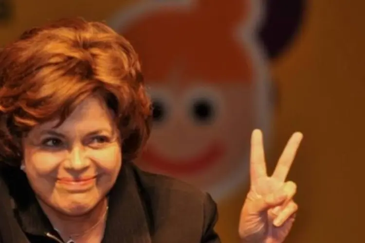 Dilma Rousseff: mais agressividade na campanha para garantir vitória no segundo turno (.)