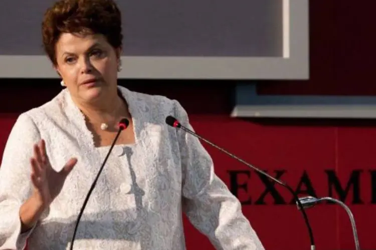 Dilma Rousseff discursa para participantes do Fórum EXAME, em 2011:  Informações de sua entrevista foram divulgadas pelos jornais O Estado de Minas e Correio Braziliense (Jefferson Coppola/Veja)