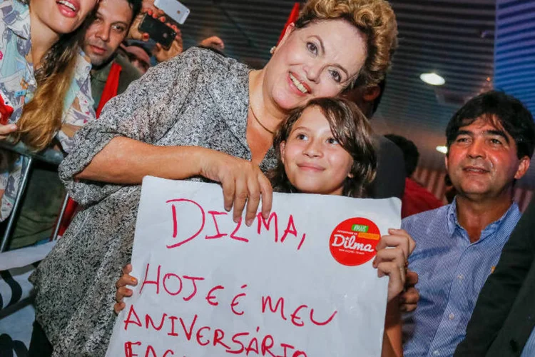 Dilma: "Houve aumento extraordinário dos empregos" (Ichiro Guerra/Dilma 13)