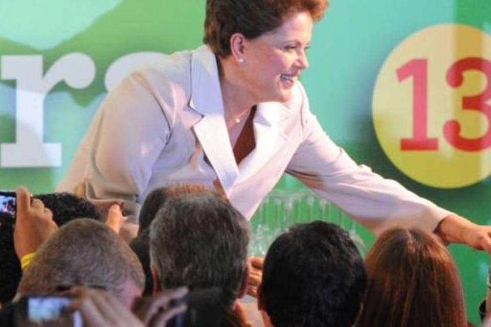 Presidentes do mundo inteiro saúdam vitória de Dilma Rousseff