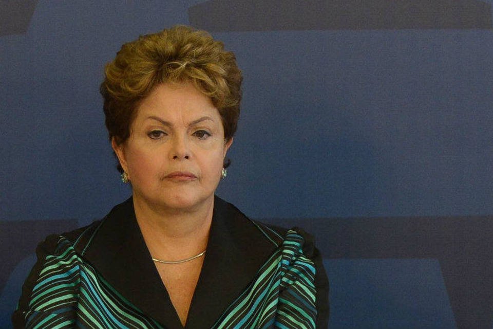 Economia motiva aumento da desaprovação a Dilma, diz CNI