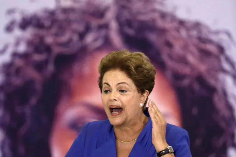 
	A presidente Dilma Rousseff discursa
 (Ueslei Marcelino/Reuters)