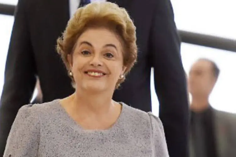 
	Dilma Rousseff: &quot;n&oacute;s queremos muito que o PMDB permane&ccedil;a no governo
 (Evaristo Sá / AFP)