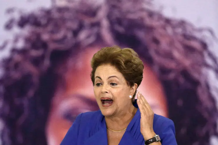 A presidente Dilma Rousseff discursa em evento no Palácio do Planalto (Ueslei Marcelino/Reuters)