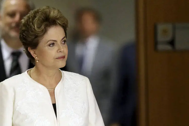 
	Presidente Dilma Rousseff: Dilma est&aacute; acompanhada do ministro da Sa&uacute;de, Marcelo Castro (PMDB-PI), e da Casa Civil, Jaques Wagner
 (REUTERS/Ueslei Marcelino)