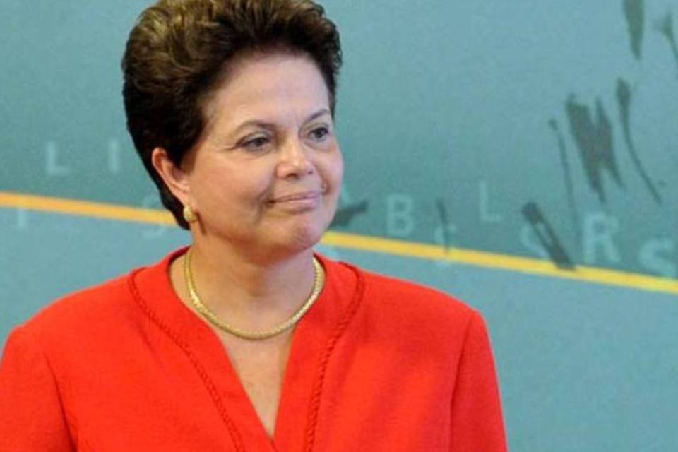 Crise econômica internacional é tema das reuniões de Dilma hoje em Bruxelas
