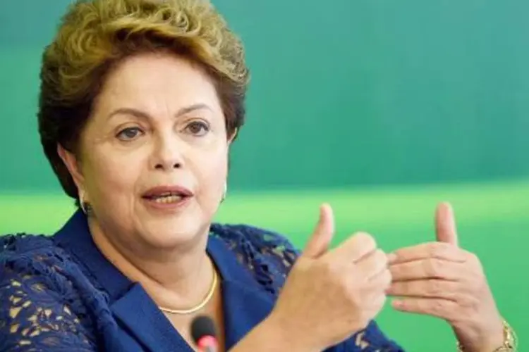 
	A presidente Dilma Rousseff em caf&eacute;-da-manh&atilde; com jornalistas no Pal&aacute;cio do Planalto, em Bras&iacute;lia
 (Evaristo Sá/AFP)