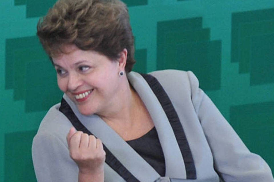 PMDB faz jantar para Dilma sem falar em crise