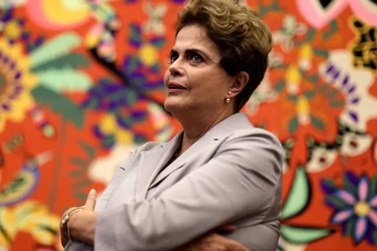 
	Dilma Rousseff: seis senadores integravam o primeiro escal&atilde;o do governo, mas votaram pela abertura do processo de impeachment no Senado
 (Ueslei Marcelino / Reuters)