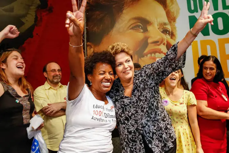 Dilma Rousseff durante o ato de apoio dos professores em São Paulo (Ichiro Guerra/Dilma 13/Divulgação)