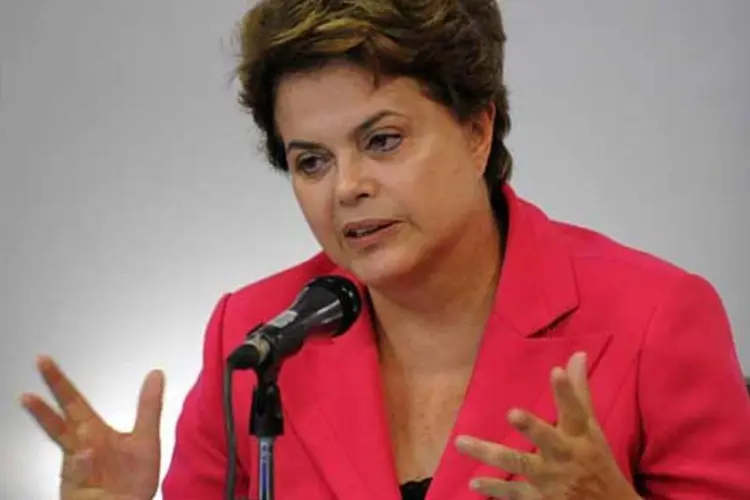 Penteado e modelito da presidente eleita Dilma Rousseff devem ser mantidos (Fabio Rodrigues Pozzebom/AGÊNCIA BRASIL)