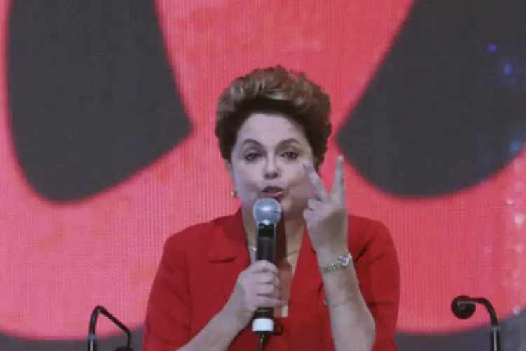 
	Dilma: a avalia&ccedil;ao do cen&aacute;rio econ&ocirc;mico e dos servi&ccedil;os p&uacute;blicos despencou
 (Joedson Alves/Reuters)
