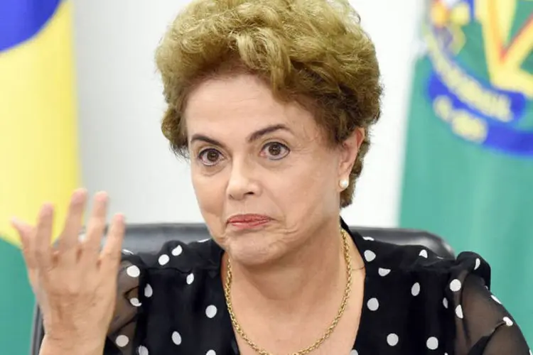 
	Dilma Rousseff: &quot;querem nos transformar num bando de carneiros. Isso &eacute; a educa&ccedil;&atilde;o sem partido&quot;, disse a presidente afastada
 (Evaristo Sá / AFP)