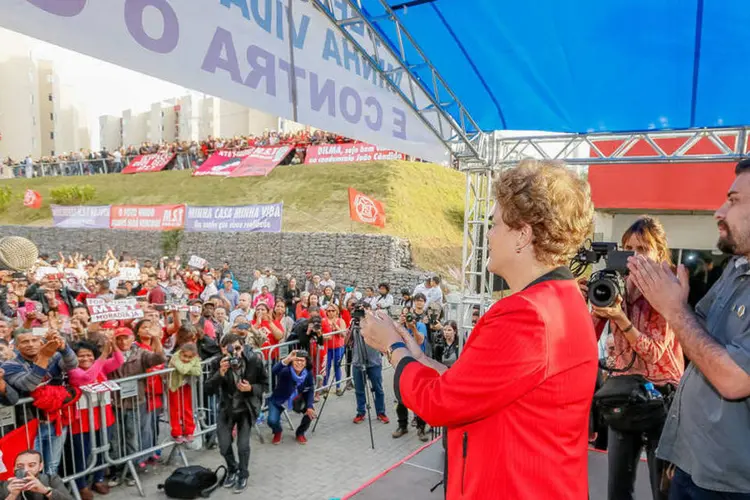 Dilma Rousseff em ato em defesa do Minha Casa Minha Vida em Taboão da Serra (SP) (Roberto Stuckert Filho/PR/Fotos Públicas)
