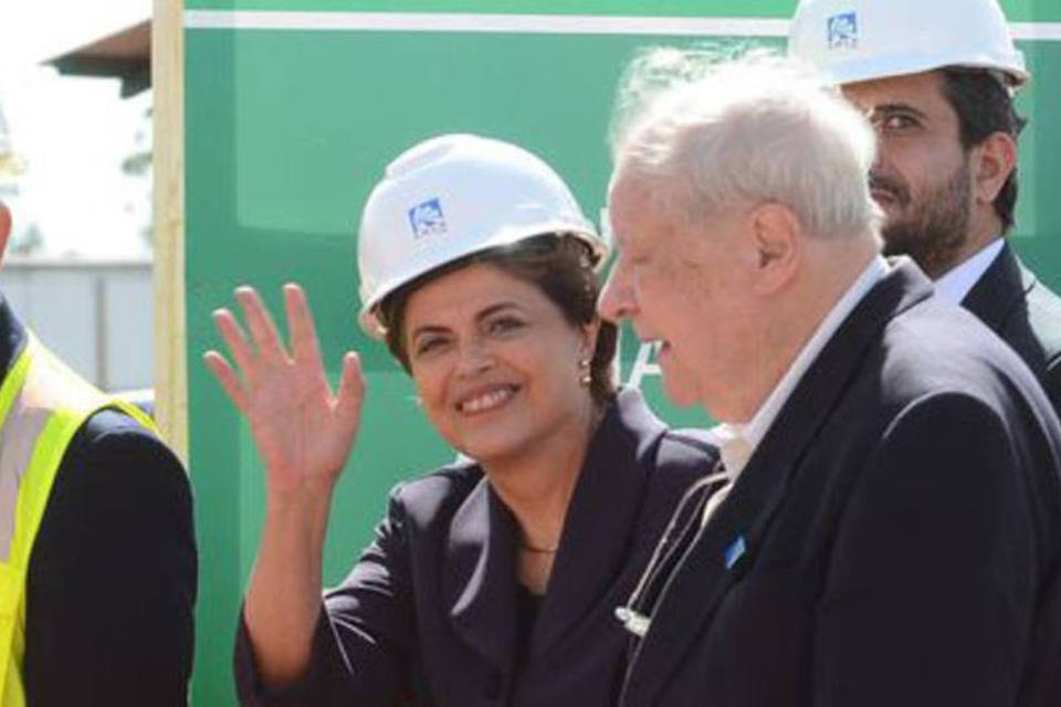 Em Campinas, Dilma diz que governo Temer quer silenciá-la
